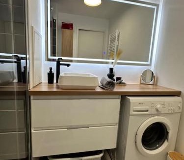 Parc Sud Wohnung | Modern and comfortable apartment ideal for 4 adults and a baby
