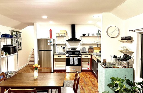 Queens Wohnung | Modern and newly renovated space close to Manhattan and Long Island.