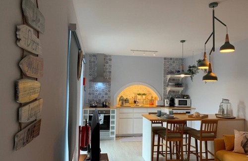 Feteiras Wohnung | Modernes und romantisches Haus mit großem Garten zum Entspannen