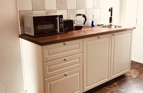 Rhodt unter Rietburg Wohnung | Modern apartment in a renovated 18th century historic landmark