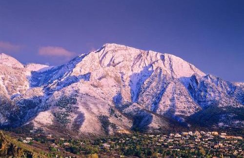 Mount Olympus Wohnung | Modern Apartment close to freeway!