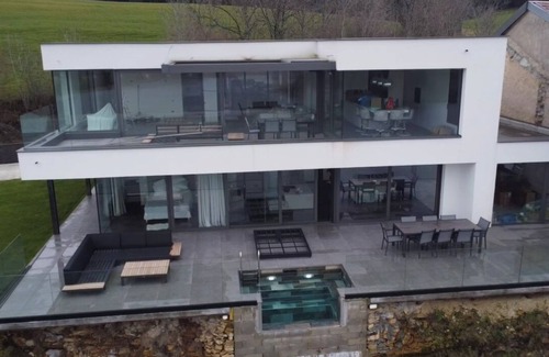 Grande-Riviere-Chateau Wohnung | Modern apartment with lake view