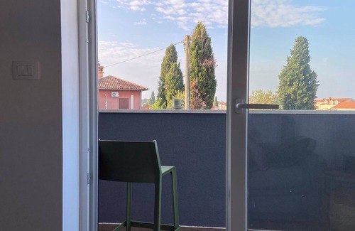 Fazana Wohnung | Moderne Ferienwohnung in perfekter Lage. Meer und Altstadt fußläufig erreichbar