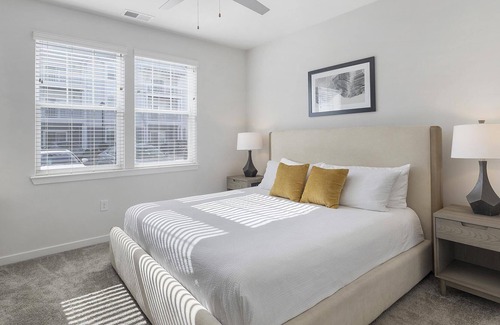 Norfolk - Virginia Beach Wohnung | Modern Apartment in Prime Location (ID4693X56)