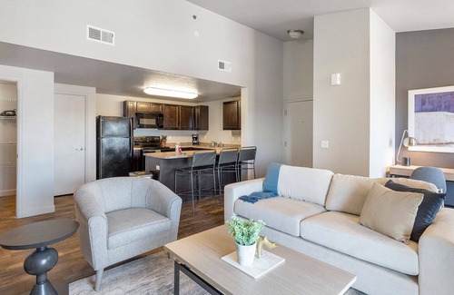 Magna Wohnung | Modern Apartment in Prime Location (ID9601X99)