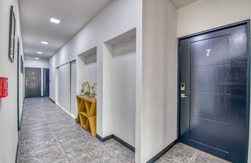 San Jose Wohnung | Modern Apartment in San Jose Downtown with patio!