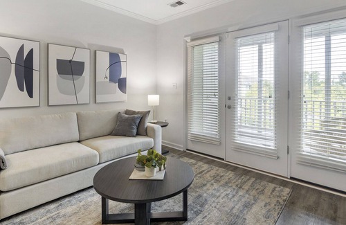 Chesapeake Wohnung | Modern Apartment in Prime Location (ID1380X852)