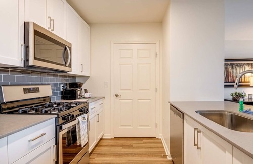 Lexington Wohnung | Modern Apt Close to Downtown ALH-12242