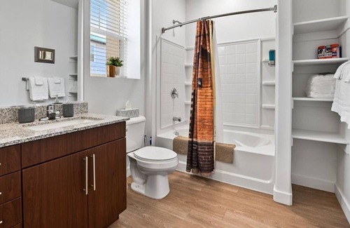 American Fork Wohnung | ★Modern Apt★Comfy Bed★Wifi★4UK TV★Keurig★Wifi★