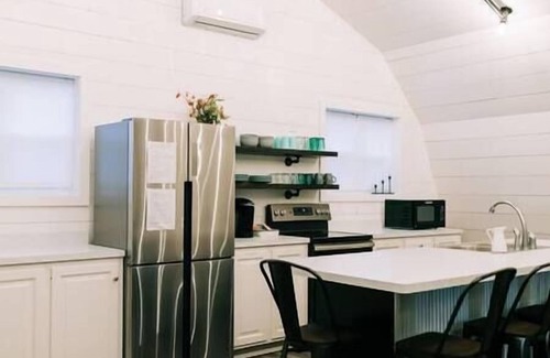 Millersburg Wohnung | Modern Barn Stay near Berlin-in Amish Country