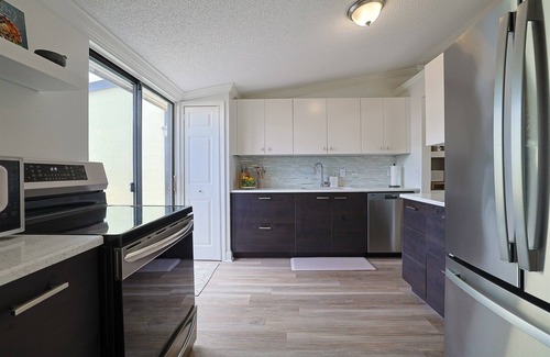 New Smyrna Beach Villa | Modern Coastal 2 bed 2 bath villa, Boat Slip, pet friendly, 2 miles from beach