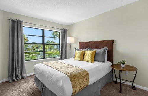 Ventura Wohnung | Modern Cozy 2BR Condo Near Disney