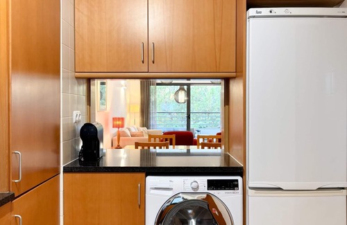 Telheiro Wohnung | Modern flat in gated complex with pool
