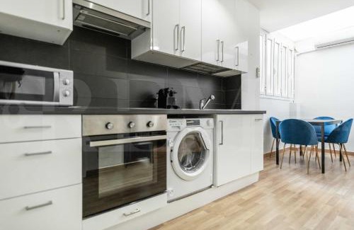 La Merced Wohnung | Modern gem in heart of Málaga, near sights REMS