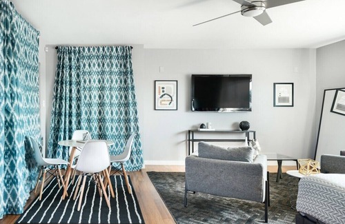 Ladera Heights Wohnung | Modern Guest Villa Near LAX, SoFi & Beaches