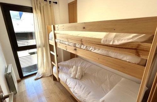 Esterri D'Aneu Wohnung | Modern i familiar apartament a Esterri d'Àneu by RURAL D'ÀNEU