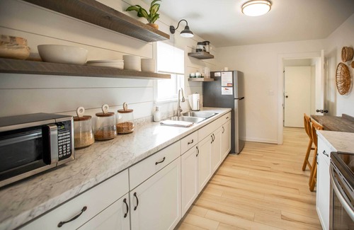 Kanab Hütte | Modern Kanab Cottage w/ View < 1 Mi to Hiking!