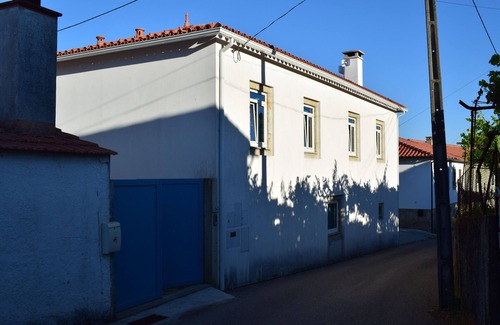 Vila Nova de Cerveira Haus | Modern, großes Familienhaus mit großem Garten in der Nähe von Bergen und Strand