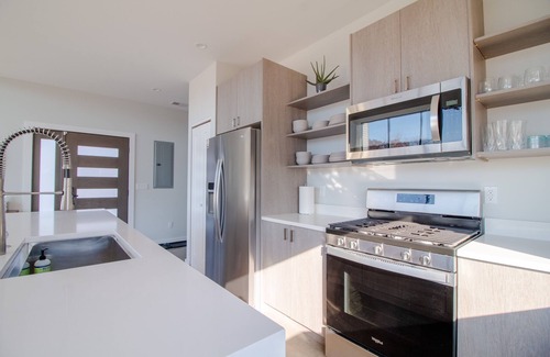 Stevensville Haus | Modern Lakehouse with private heated pool near New Buffalo