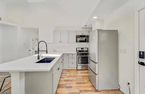 Lakeview Hütte | Modern Lakeview Cottage