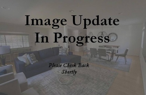 Central New York City Wohnung | Modern One Bedroom in the Heart of Midtown West