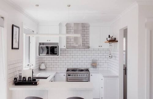 Bellerive Wohnung | Modern refurbished unit in charming Bellerive