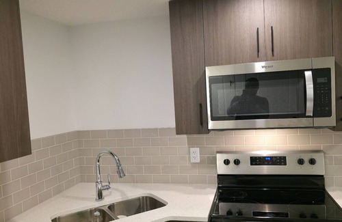 Calgary Wohnung | Modern Retreat Central Location All the Comforts of Home