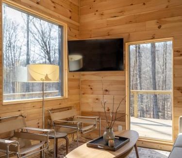 Roscoe Haus | Modern Rustic Tiny Home in the Catskills