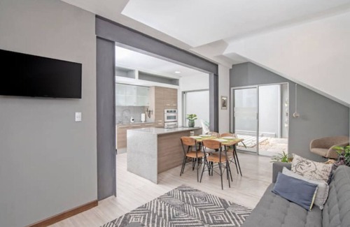 Mata Redonda Wohnung | Modern Sabana Duplex 1BDR