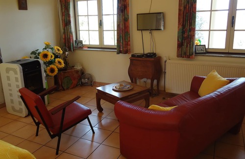 Vila Pouca da Beira Wohnung | Modernes, 48 m² großes Apartment zur Selbstverpflegung mit Pool und Gartenblick für 3 Personen