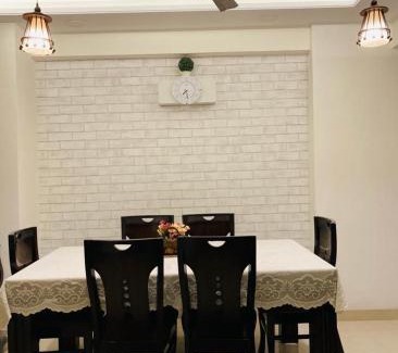 Zirakpur Haus | Modern Spacious and Calm Homestay