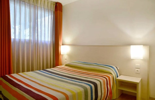 Divonne-les-Bains Hotel | Modern stay w/ Breathtaking Outdoors | Explore Lake Geneva & Château de Gruyère
