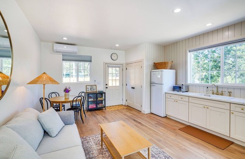 Sunriver Wohnung | Modern Studio in Bend ~ 3 Mi to Sunriver Resort!