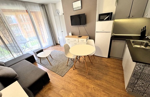 Kozichino Wohnung | Modern studio with balcony close to Cacao Beach!