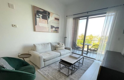 Grand Harbour Wohnung | Modern Stylish 1-Bed+Den in Harbour Walk!