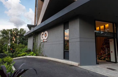 La Aguacatala Wohnung | Modern Suite/Coworking+Gym, WiFi 300MB, AC