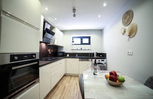 Besiktas Wohnung | Modern Super Chic Duplex with a Terrace!