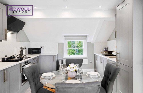 Reading City Centre Wohnung | Modern Town Center Apartment | Balcony Access