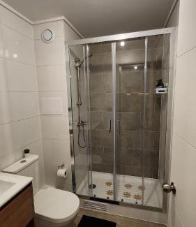 Los Angeles Wohnung | Moderno, nuevo, excelente ubicación, 1D1B, parking