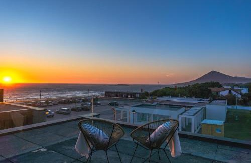 Caminha Haus | Moledo Front Beach by Portugal Active
