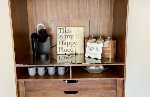 Pangburn Kabine | Mom and Pops Lodge: Nature's Retreat: ALL REASONABLE OFFERS CONSIDERED