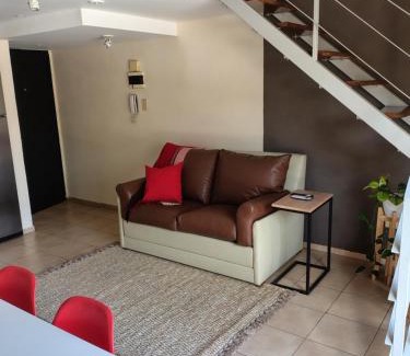 Comuna 10 Wohnung | Monoambiente en Duplex Velez Sarsfield