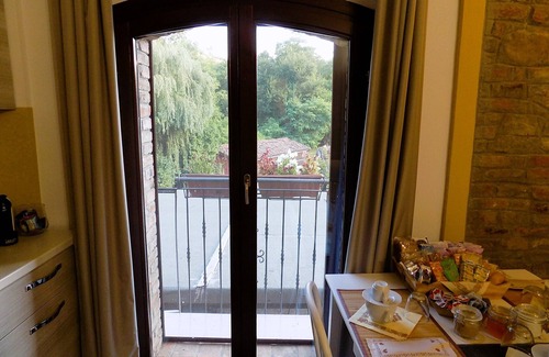 Pianoro Wohnung | monolocale beige