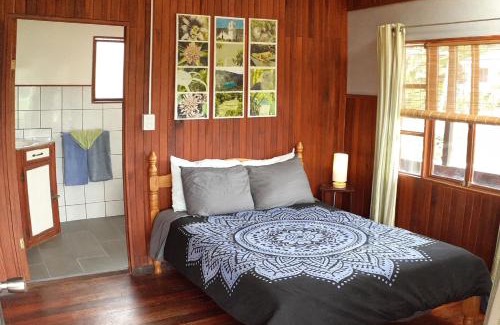 Orosi Haus | Montaña Linda Guest House Orosi