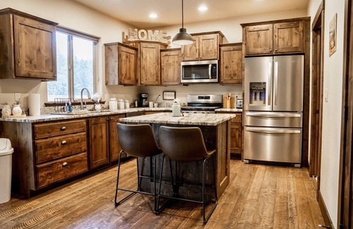 Kalispell Haus | Montana Dreams Retreat - luxury in the Glacier/ Whitefish area
