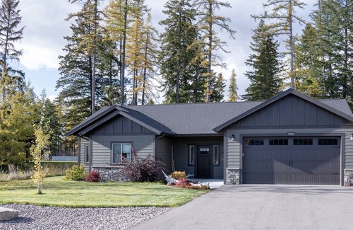 Kalispell Haus | Montana Dreams Retreat - luxury in the Glacier/ Whitefish area
