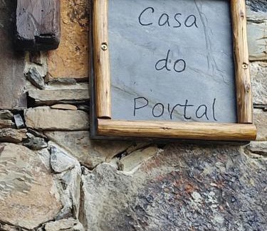 Lousa Haus | Montanhas do Xisto - Casa do Portal