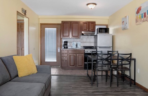 Culloden Shores Eigentumswohnung | Montauk Condo ~ Atemberaubende Sonnenuntergänge und das Meer vor Ihrer Haustür