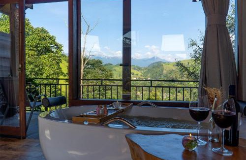 Centro Skihütte | Monte Mauá Chalés