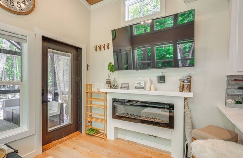 Monteagle Kabine | Monteagle Cabin w/ Swim Spa, Sauna & Fire Pit!